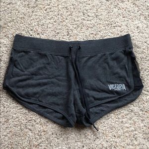 Victoria sport shorts